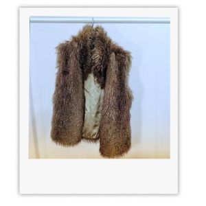 Jack by BB Dakota. Faux fur vest.